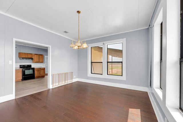 10001 Fm 1331, Taylor, TX 76574