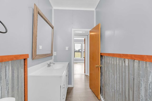 10001 Fm 1331, Taylor, TX 76574