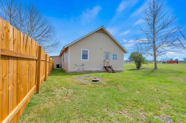 10001 Fm 1331, Taylor, TX 76574