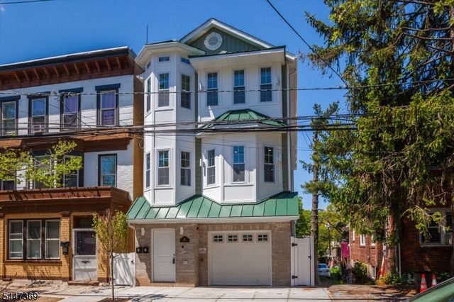 59 Sunset Ave, Newark City, NJ 07106