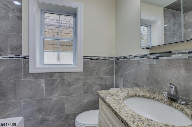 59 Sunset Ave, Newark City, NJ 07106