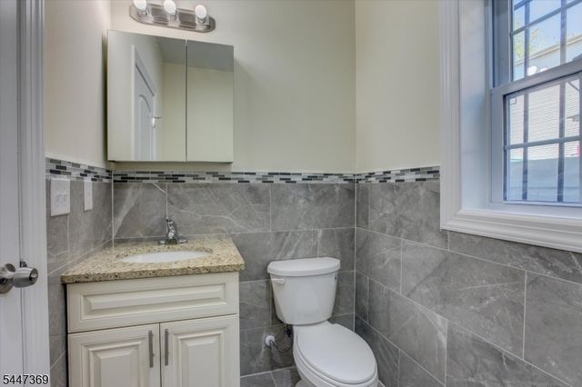 59 Sunset Ave, Newark City, NJ 07106