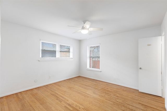 8633 Westglen, Dallas, TX 75228