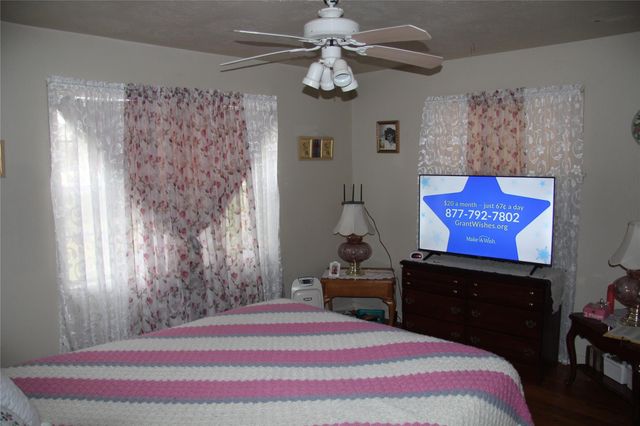 1114 Wilson Road, Humble, TX 77338