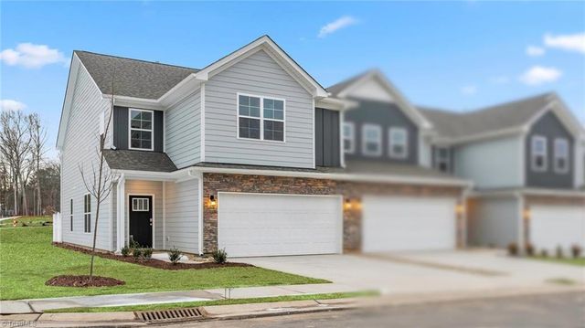 109 Silverpine Way, Bermuda Run, NC 27006