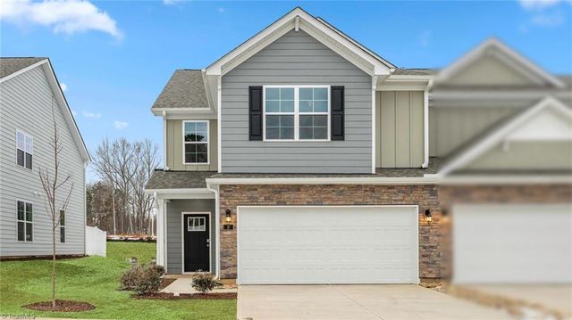 109 Silverpine Way, Bermuda Run, NC 27006