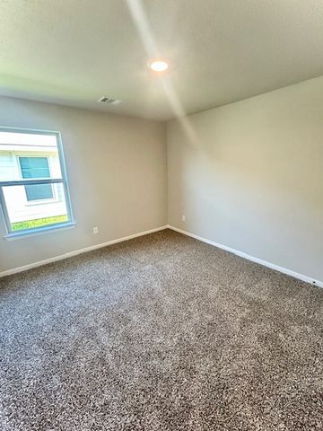 5334 Samuel Run, Bryan, TX 77807