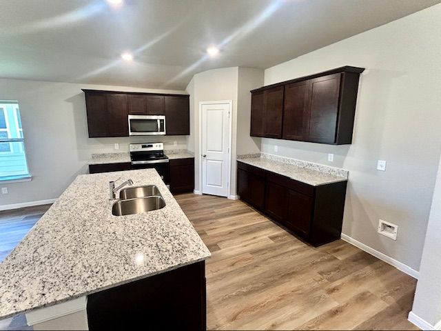 5334 Samuel Run, Bryan, TX 77807