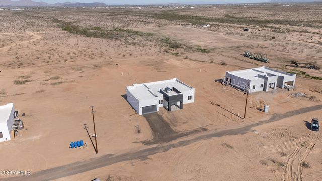32744 W Bellview Street, Tonopah, AZ 85354