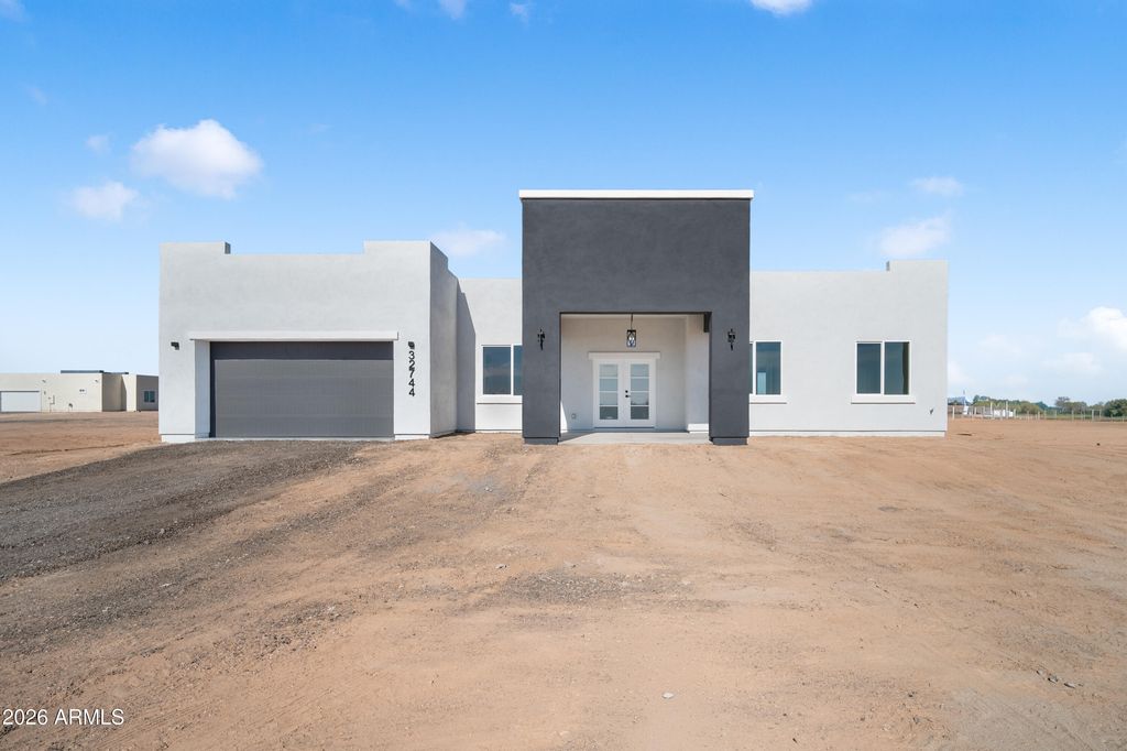 32744 W Bellview Street, Tonopah, AZ 85354