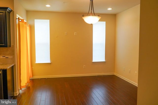 11421 SAWGRASS PL, White Plains, MD 20695