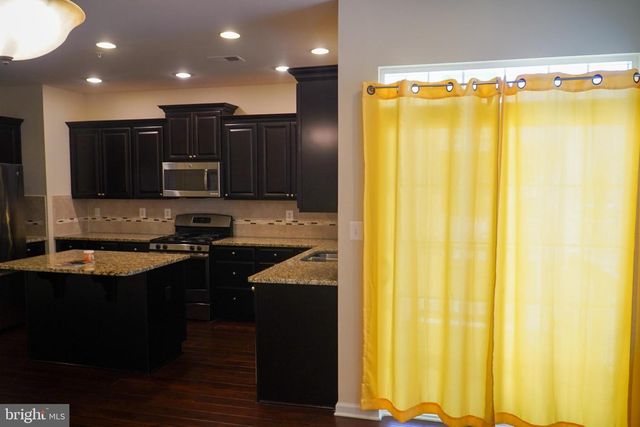 11421 SAWGRASS PL, White Plains, MD 20695