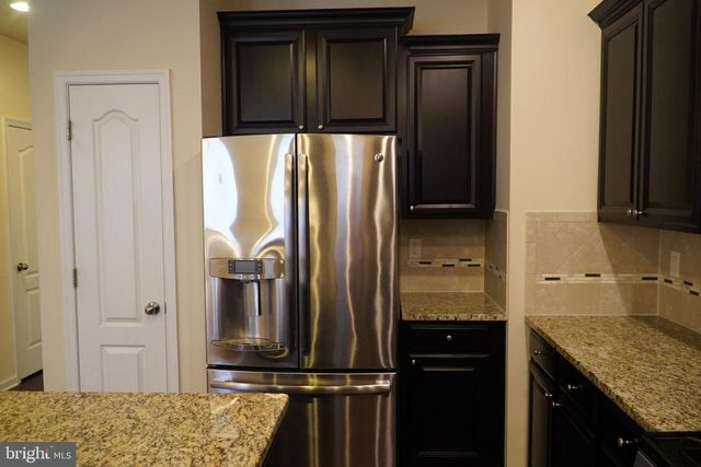 11421 SAWGRASS PL, White Plains, MD 20695