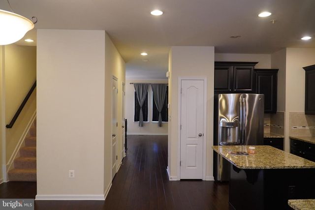 11421 SAWGRASS PL, White Plains, MD 20695