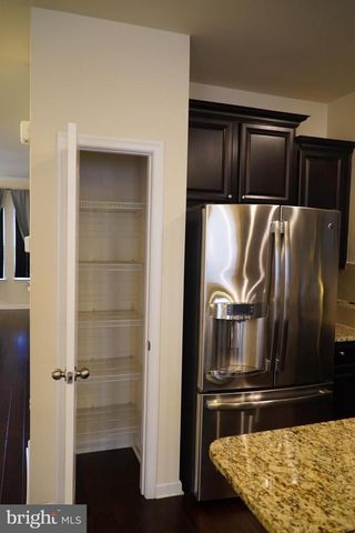 11421 SAWGRASS PL, White Plains, MD 20695