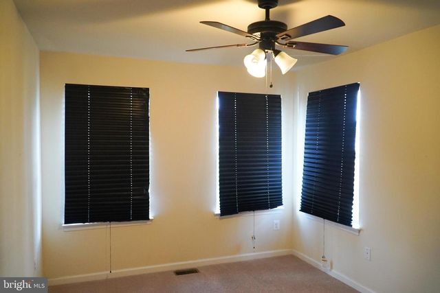 11421 SAWGRASS PL, White Plains, MD 20695