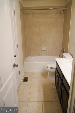 11421 SAWGRASS PL, White Plains, MD 20695