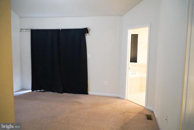 11421 SAWGRASS PL, White Plains, MD 20695