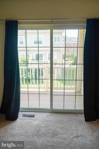 11421 SAWGRASS PL, White Plains, MD 20695