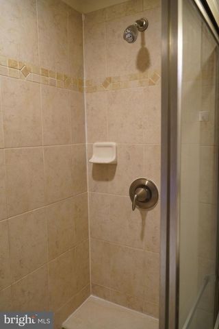 11421 SAWGRASS PL, White Plains, MD 20695