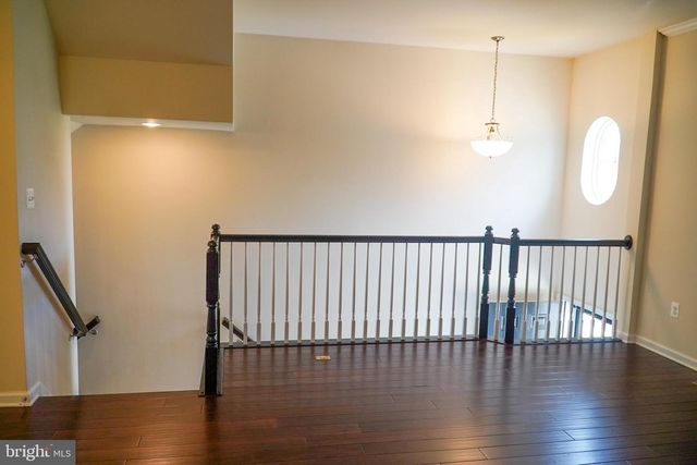 11421 SAWGRASS PL, White Plains, MD 20695