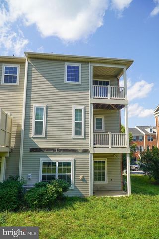 11421 SAWGRASS PL, White Plains, MD 20695