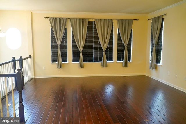 11421 SAWGRASS PL, White Plains, MD 20695