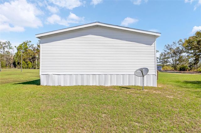 5570 NE 76TH TERRACE, High Springs, FL 32643