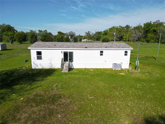 5570 NE 76TH TERRACE, High Springs, FL 32643