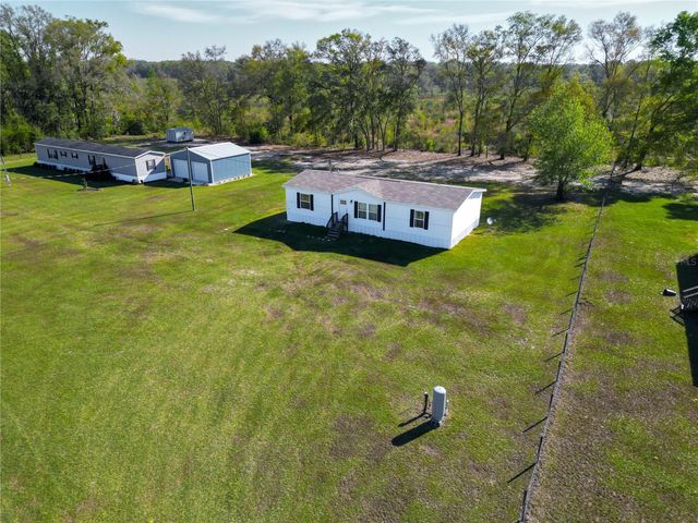 5570 NE 76TH TERRACE, High Springs, FL 32643