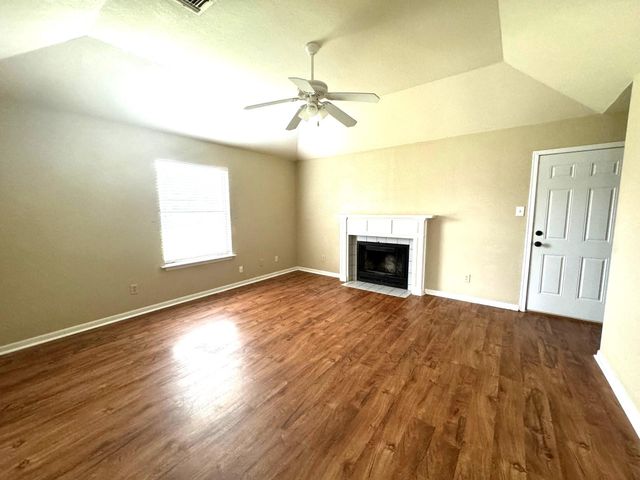 117 Quail CV A, Lockhart, TX 78644