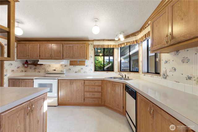 1906 E 75th Street #29, Tacoma, WA 98404