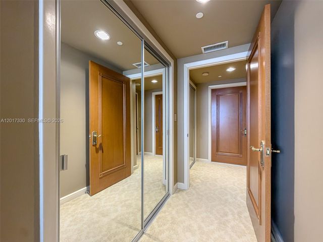2000 Island Blvd 2503, Aventura, FL 33160