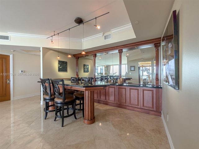 2000 Island Blvd 2503, Aventura, FL 33160