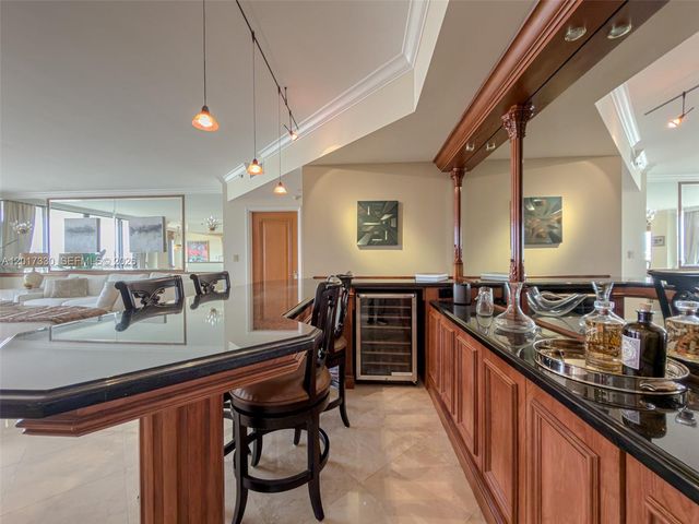2000 Island Blvd 2503, Aventura, FL 33160