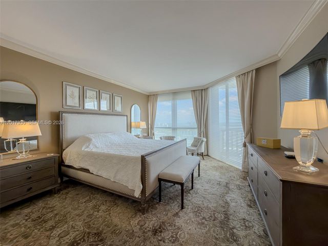 2000 Island Blvd 2503, Aventura, FL 33160