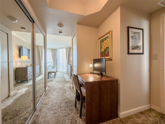 2000 Island Blvd 2503, Aventura, FL 33160