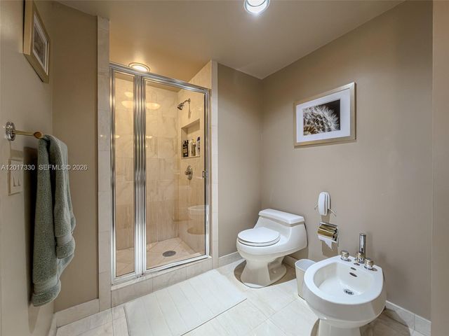 2000 Island Blvd 2503, Aventura, FL 33160