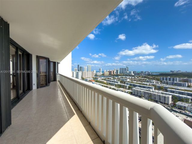 2000 Island Blvd 2503, Aventura, FL 33160