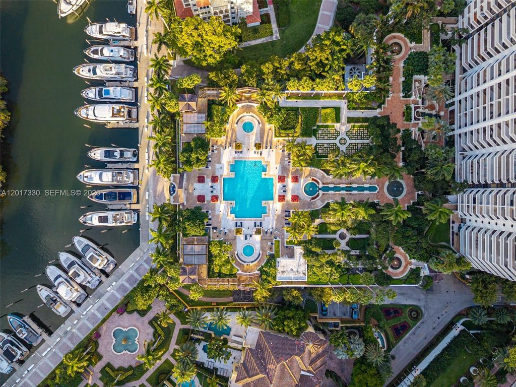 2000 Island Blvd 2503, Aventura, FL 33160