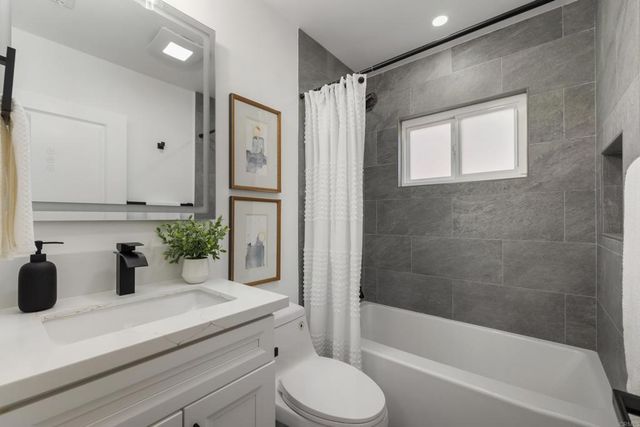 3736 3738 Louisiana St Street, San Diego, CA 92104