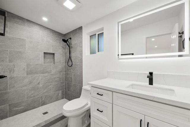 3736 3738 Louisiana St Street, San Diego, CA 92104