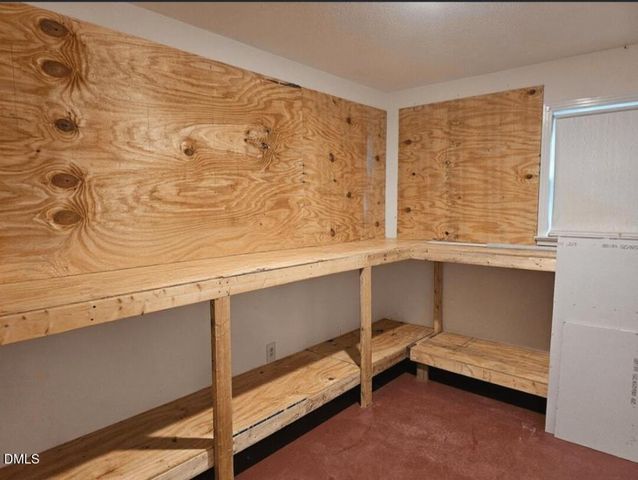 2712 Pebblebrook Drive, Sanford, NC 27330