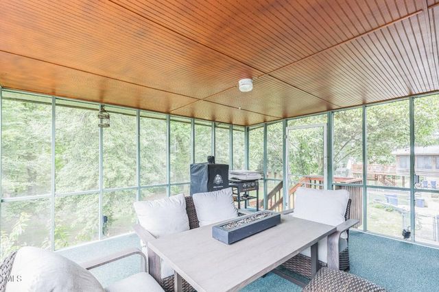 2712 Pebblebrook Drive, Sanford, NC 27330