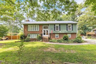 2712 Pebblebrook Drive, Sanford, NC 27330