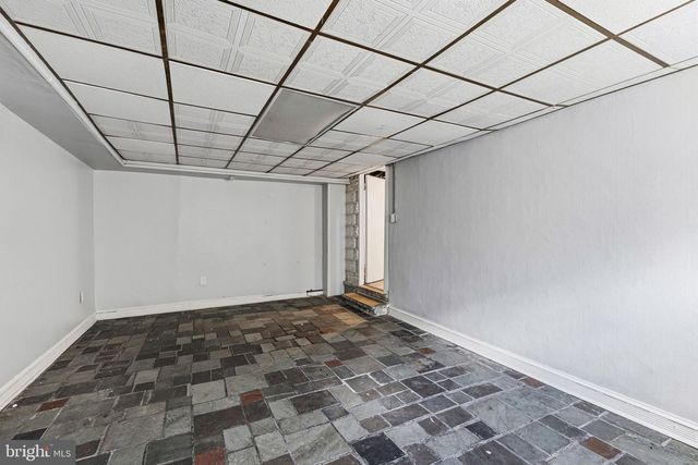 330 E ELWOOD ST, Philadelphia, PA 19144