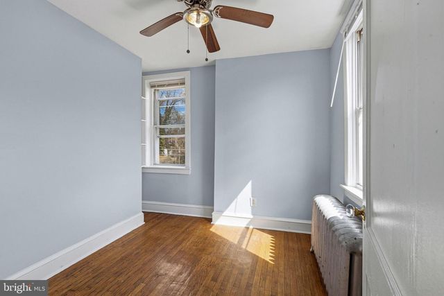 330 E ELWOOD ST, Philadelphia, PA 19144