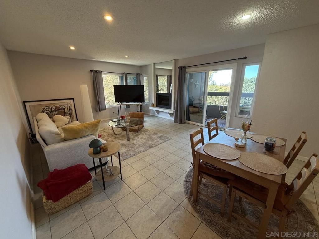 Image 10 of property listing at 10350 Caminito Cuervo 106, San Diego, CA 92108