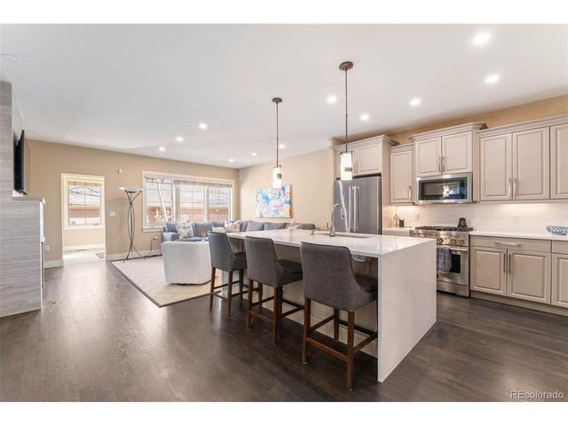 1370 Adams St, Denver, CO 80206