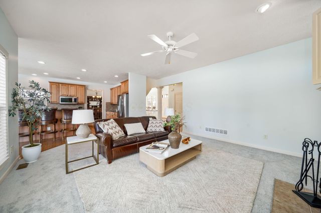 5964 Baronscourt Way, Dublin, OH 43016